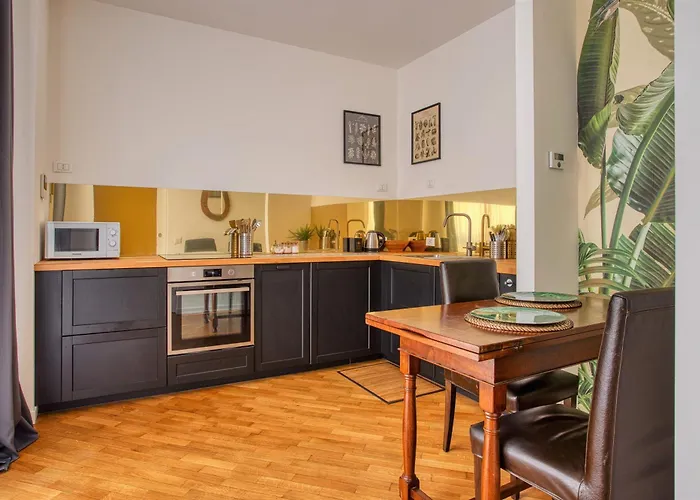 Charming Apartment In Tortona Navigli District